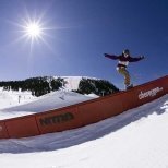 obereggen-snowpark-halfpipe